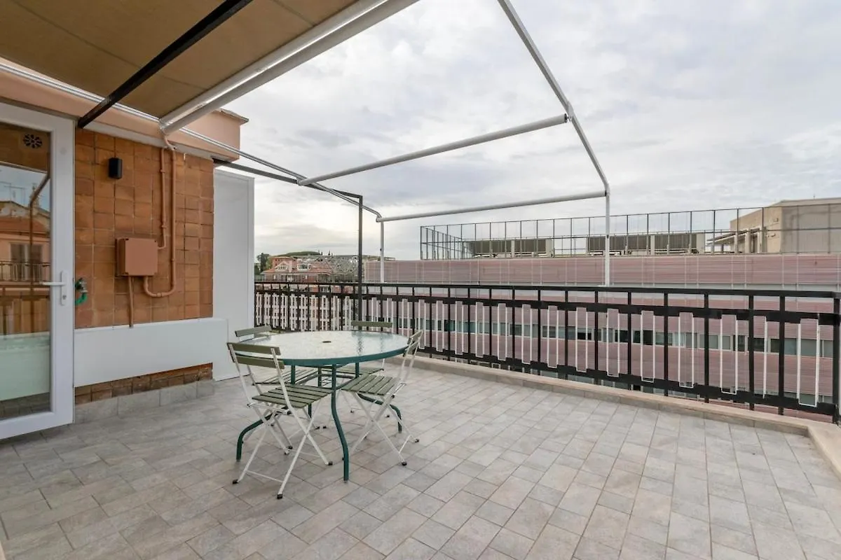 San Paolo - 10 Min From Metro And 30 Mq Terrace Daire Roma